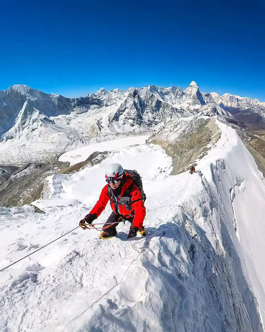 Island Peak with Everest Base Camp