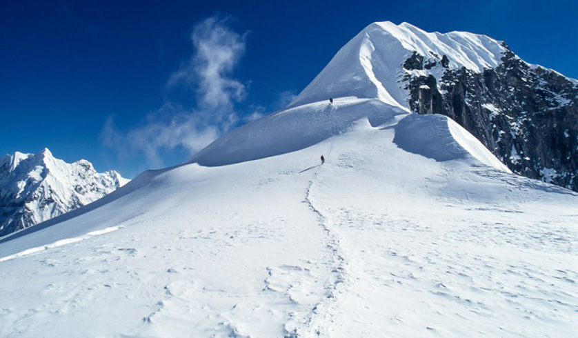 Tharpu Chuli Peak Climbing